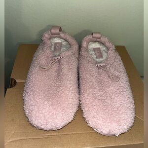 Ugg pink fuzzy slippers